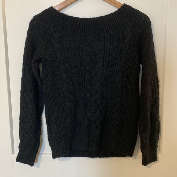 Abercrombie & Fitch Sweater - Picture 2 of 4